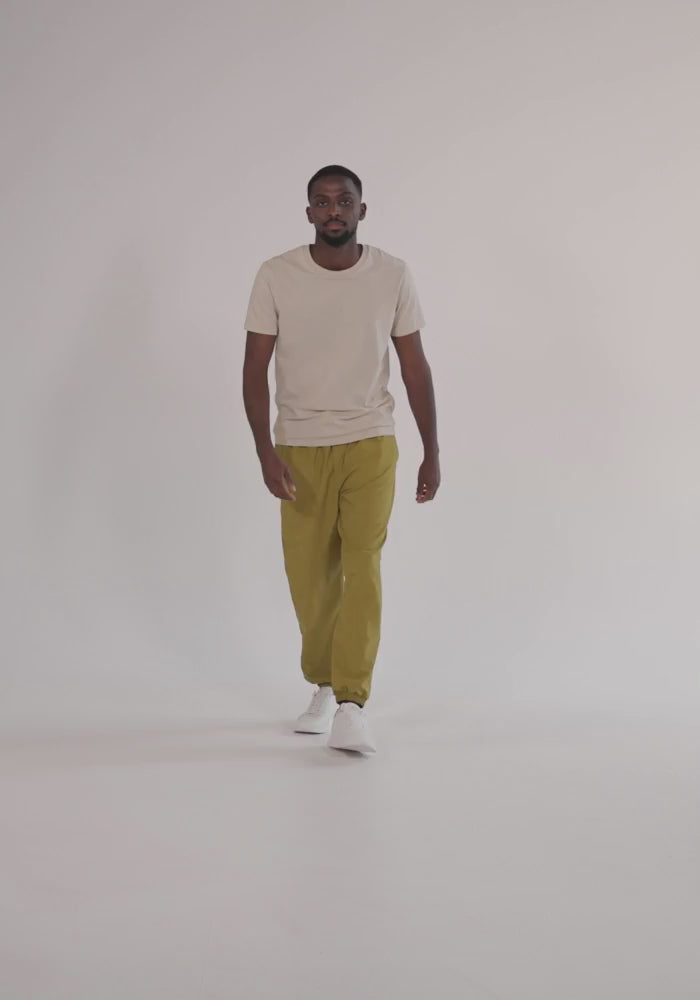 Recycled Tracksuit Trousers - Stanley-Stella STBU876.mp4updated#gid://shopify/Video/21698672656450#video_id